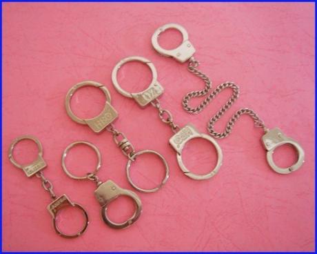 工廠專業 鋅合金 手拷造型鑰匙圈 金屬鑰匙圈 鎖匙圈 款式多元 質佳價優